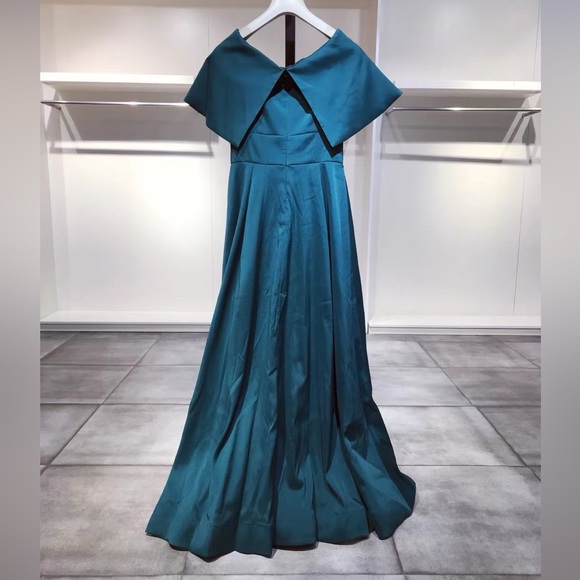 US 8 Aidan Mattox Portrait Collar Gown Emerald NWT - Picture 11 of 12